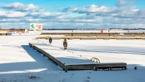 Niedzielne, zimowe popołudnie w Wilkasach nad Niegocinem, luty 2025 r. - zdjęcie 18