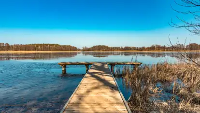 Plaża w Kleszczewie i jezioro Wojnowo, marzec 2025 r.