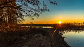 Zachód nad jeziorem Śniardwy, Szeroki Ostrów, marzec 2025 r. - zdjęcie 1