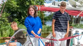 Jeszcze jeden raz nad Jeziorakiem z wizytą w szkole żeglarstwa Ważka - zdjęcie 35