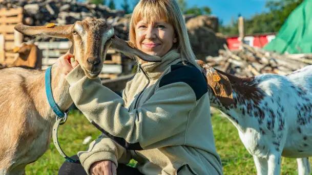 Kremowy smak Mazur – idealny na stół wielkanocny od Chèvre au lait - zdjęcie 1