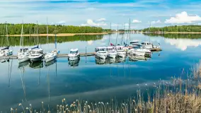 Łabędzi Ostrów i jezioro Kisajno przed Majówką - zdjęcie 7