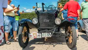 Zlot Samochodów Zabytkowych w Kruklankach, czerwiec 2025 r. - zdjęcie 36