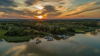 Zachód słońca nad Mazurami, lipiec 2025 r.