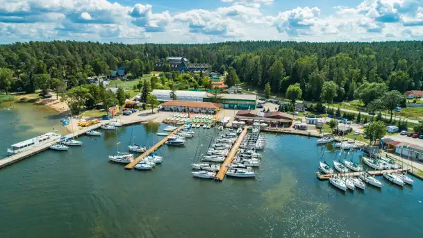 Wilkasy i jezioro Niegocin z lotu ptaka, lipiec 2025 r. - zdjęcie 3