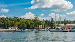 Niedzielny poranek w porcie AZS Wilkasy nad Niegocinem, lipiec 2025 r. - zdjęcie 4