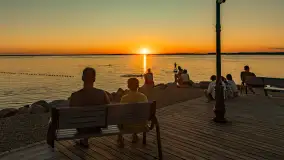 Zachód słońca nad jeziorem Śniardwy, Marina Śniardwy, sierpień 2025 r. - zdjęcie 2