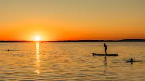 Zachód słońca nad jeziorem Śniardwy, Marina Śniardwy, sierpień 2025 r. - zdjęcie 21