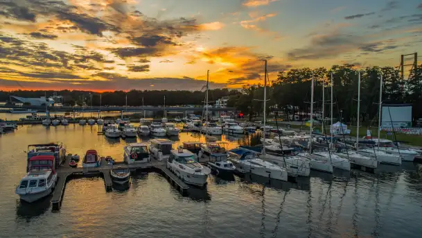 Zachód słońca nad Giżyckiem i Ekomariną, sierpień 2025 r. - zdjęcie 8