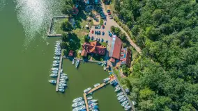 Jezioro Nidzkie przy porcie Pod Dębem, Ruciane-Nida, sierpień 2025 r. - zdjęcie 19