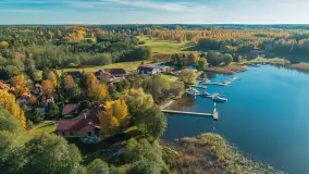 Jezioro Święcajty i Ognisty Ptak z drona, jesień 2025 r. - zdjęcie 14