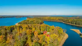 Jesień nad jeziorem Kisajno w Pięknej Górze, październik 2025 r. - zdjęcie 31