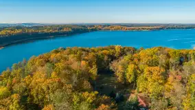 Jesień nad jeziorem Kisajno w Pięknej Górze, październik 2025 r. - zdjęcie 4