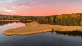 Zachód słońca nad jeziorem Gołdopiwo z drona, listopad 2025 r. - zdjęcie 5
