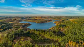 Jesienne Mazury z drona, mix ujęć, październik 2025 r. - zdjęcie 4