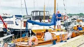 Oldtimery na wodzie w Giżycku: koncert, regaty i parada - zdjęcie 5