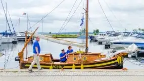 Oldtimery na wodzie w Giżycku: koncert, regaty i parada - zdjęcie 1