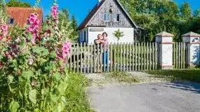 Zdjęcia: Jak się raz wdepnie w glinę, to „brud” na nodze zostaje na całe życie - zdjęcie 1