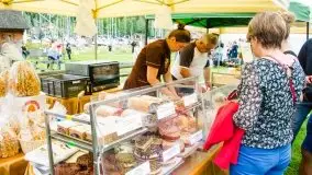 Kiermasz i muzealna zabawa z sękaczem w roli głównej  - zdjęcie 23