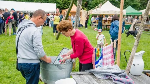 Kiermasz i muzealna zabawa z sękaczem w roli głównej  - zdjęcie 11