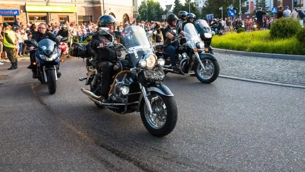 Zdjęcia: Parada motocykli ulicami Giżycka  - zdjęcie 5