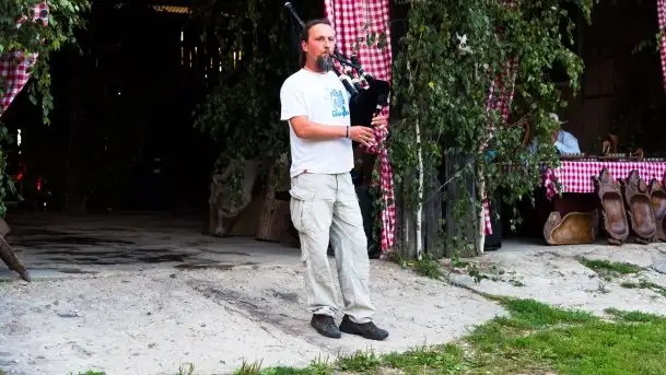 Zdjęcia: Hulańce i swojskie jadło w doborowym towarzystwie - zdjęcie 6