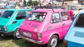 Zdjęcia:  Zlot "maluchów" w Giżycku. Nie ma klimy, ale jest klimat - zdjęcie 39