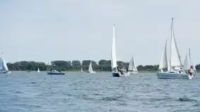 Zdjęcia: Popłynęli na cześć Wolnych Polskich Żeglarzy - zdjęcie 52