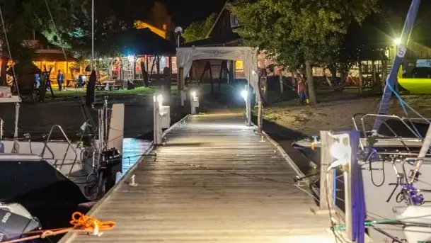 Zdjęcia: Rozmawiamy dłużej z właścicielami portu Tło dla Mew - zdjęcie 5