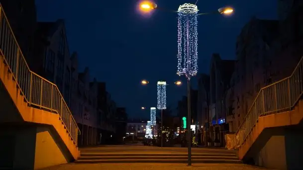 Nocne, styczniowe Giżycko, zobacz iluminację świąteczną - zdjęcie 2
