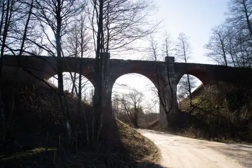 Zdjęcia: Mosty w Botkunach i Kiepojcach - tajemnicze i schowane w lasach - zdjęcie 11