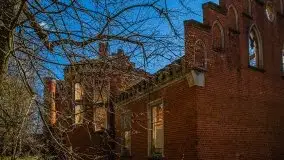 Zdjęcia: Pałac w Prośnie – monumentalna, romantyczna i tajemnicza ruina - zdjęcie 50