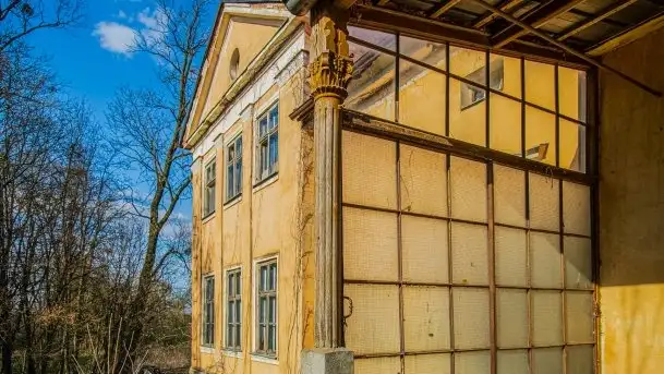 Zdjęcia: Pałac w Skandławkach – do kupienia romantyczna pozostałość dawnych Mazur - zdjęcie 4