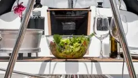 Zdjęcia: W Mikołajkach zamówisz posiłek z dostawą na jacht! - zdjęcie 7