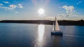 Zachód słońca podczas pływania jachtem Antila 30 - zdjęcie 3