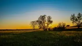 Zachód słońca widoczny z Grodzisko Święta Góra - zdjęcie 8