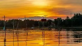 Zachód słońca, widok z wody na jezioro Święcajty - zdjęcie 25