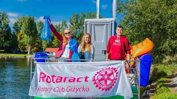 Sprzątanie Świata (Mazur) przez Rotarack Giżycko i Giżycką Grupę Regatową - zdjęcie 4
