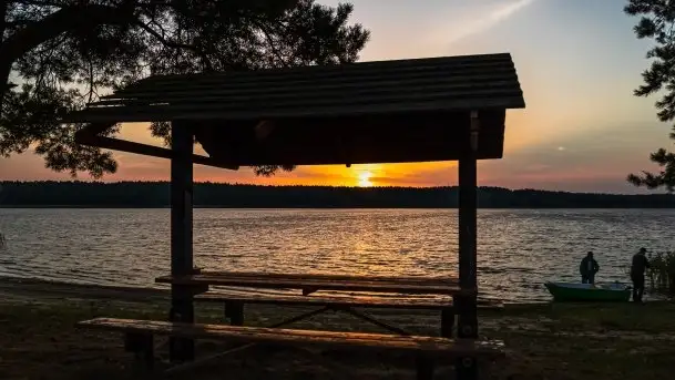 Październikowy wschód słońca nad jeziorem Kruklin - zdjęcie 7