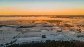 Pierwszy śnieg i wschód słońca nad jeziorem Boczne - zdjęcie 1