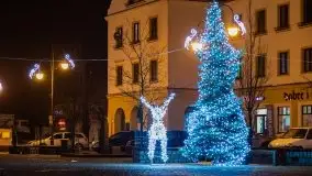 Świąteczny nocny Pisz, grudzień 2020 r. - zdjęcie 3