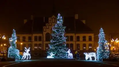 Świąteczny nocny Pisz, grudzień 2020 r.