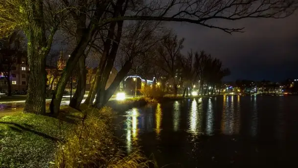 Nocny i świąteczny Kętrzyn, grudzień 2020 r. - zdjęcie 11