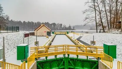 Zimowa szarówka w Rucianem-Nidzie
