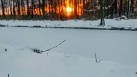 Zimowy zachód słońca między jeziorem Dargin i Sztynorckie - zdjęcie 3