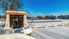 Stanica Wodna Stranda w zimowej scenerii - zdjęcie 13