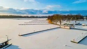 Port w Sztynorcie w zimowej scenerii, styczeń 2021 r. - zdjęcie 45