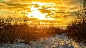 Zachód słońca w okolicach zimowych Kruklanek - zdjęcie 34