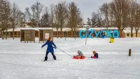 Fotorelacja z rzeźbienia w lodzie w Giżycku - zdjęcie 13