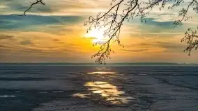 Zachód słońca nad jeziorem Niegocin, luty 2021 - zdjęcie 2